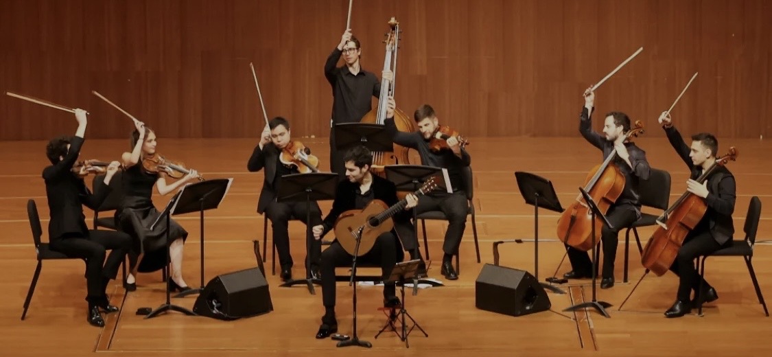 Miloš Karadaglić performing with an ensemble during his 2025 China tour